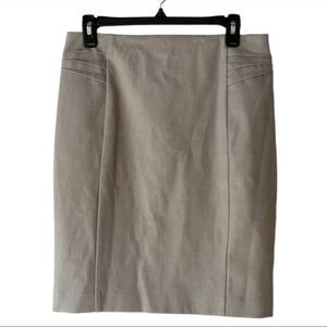 Women’s Express Light Grey Pencil Skirt - size 8